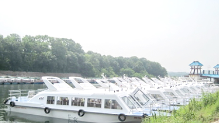 河南南湾湖32艘旅游船
